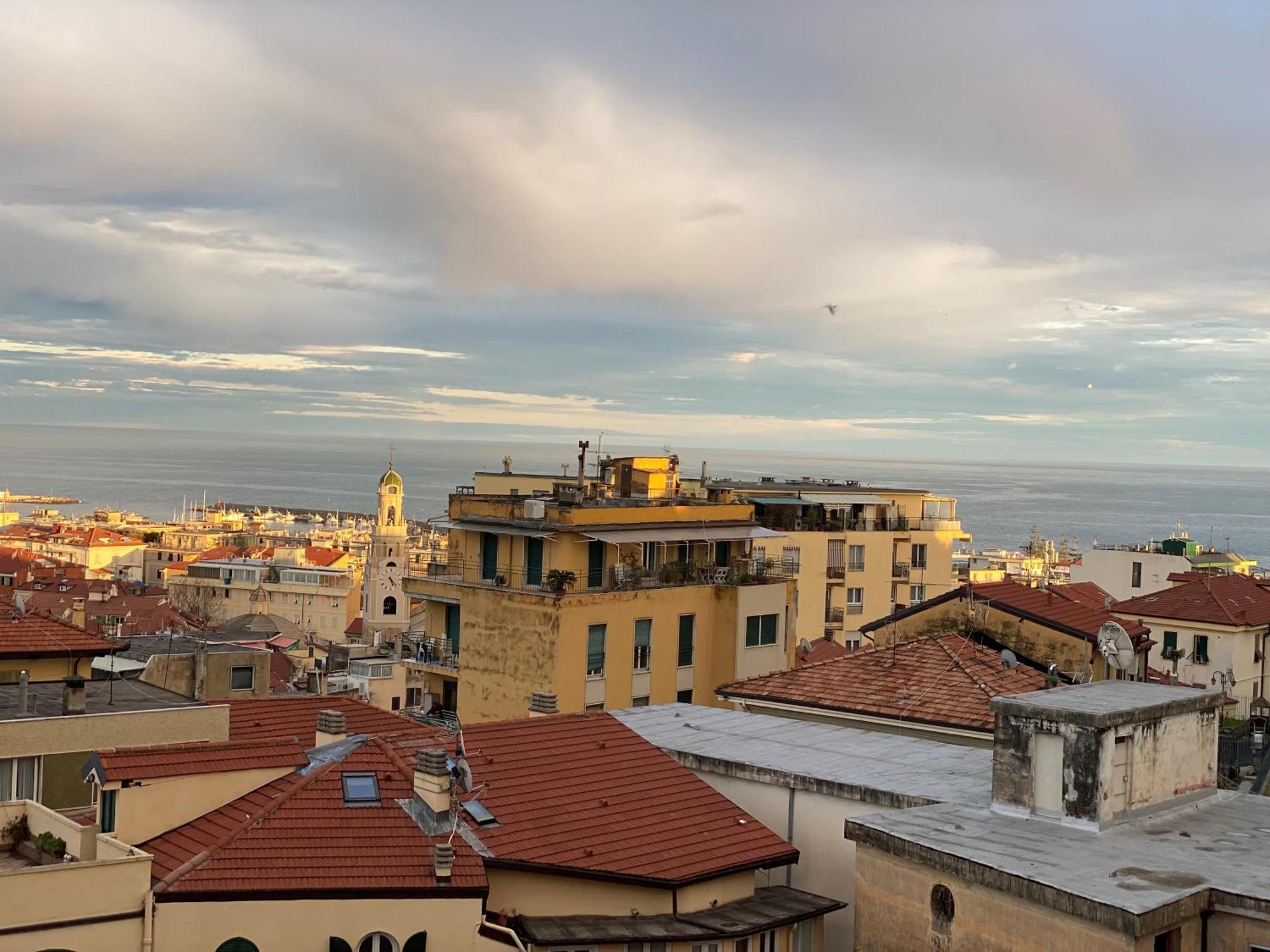 La Casa Di Gill Apartment Sanremo Bagian luar foto